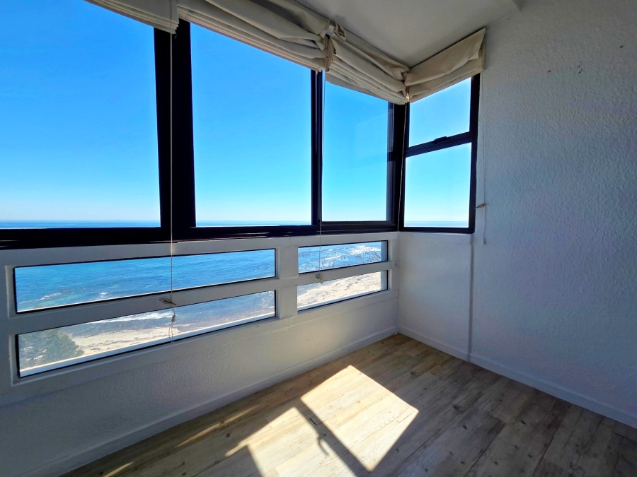 To Let 2 Bedroom Property for Rent in Sea Point Western Cape